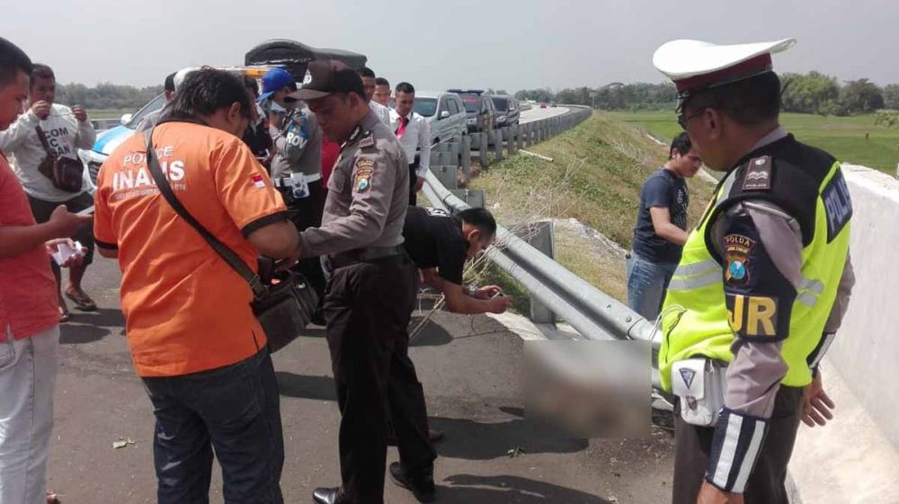 Potongan Tubuh Diduga Kaki Manusia Ditemukan di Tol Jombang