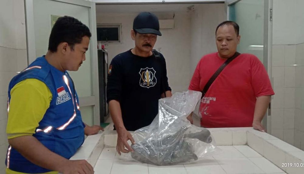 Tulang manusia yang ditemukan di Kota Mojokerto dibawa ke rumah sakit
