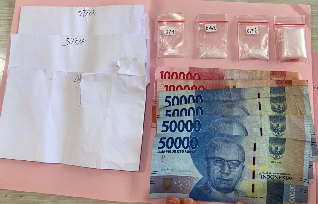 Barang bukti narkoba yang disita dari tangan tersangka