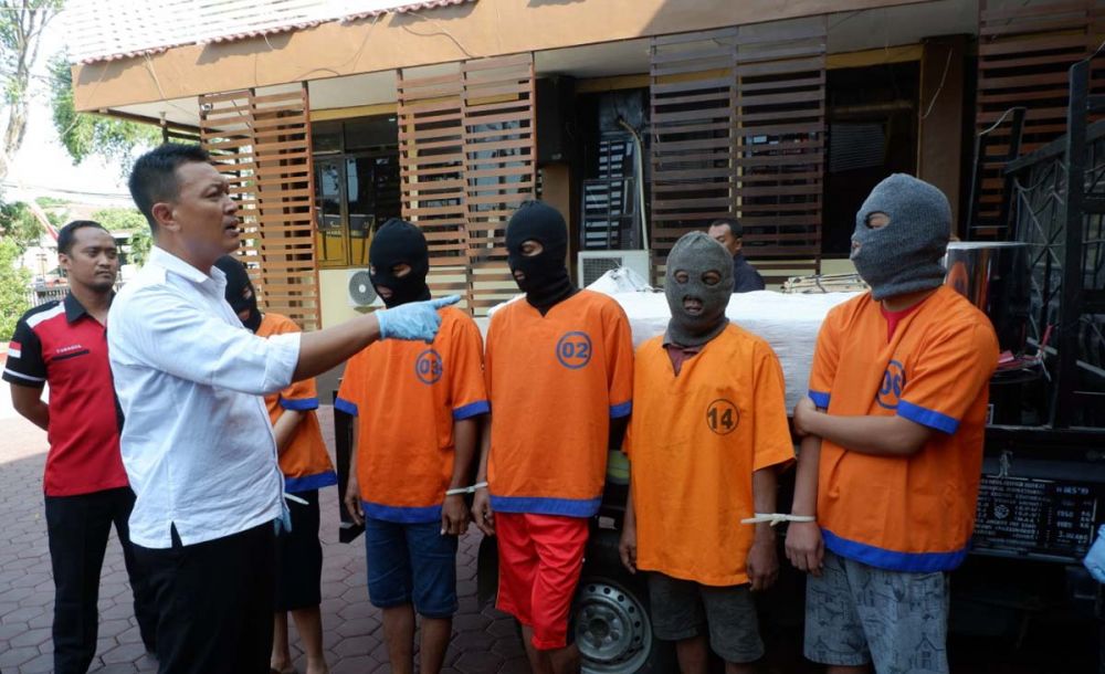 Gelapkan Gelas, Empat Karyawan Toko di Kota Probolinggo Dipolisikan