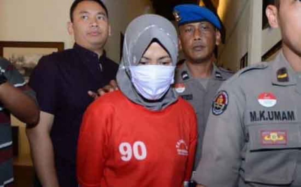 Zikria pemilik akun Facebook Zikria Dzatil