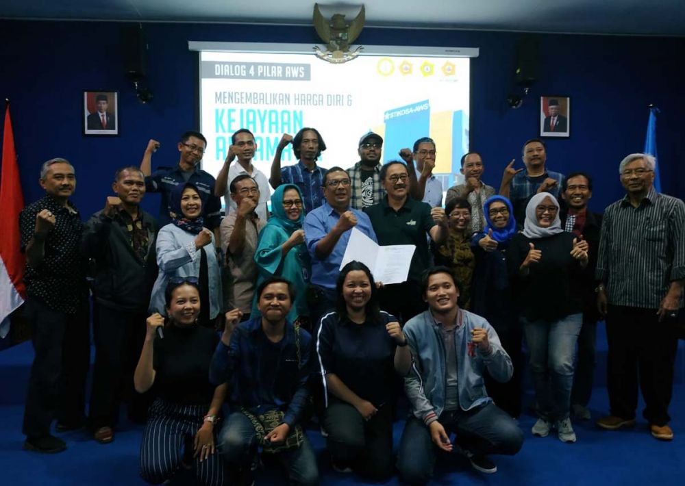 Kepengurusan IKA Stikosa-AWS  periode 2019-2023 menggelar Dialog 4 Pilar AWS