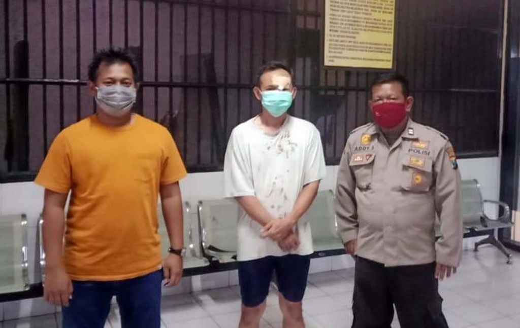 Pintu Kamar Didobrak, Predator Anak Tepergok saat Telanjang Bulat