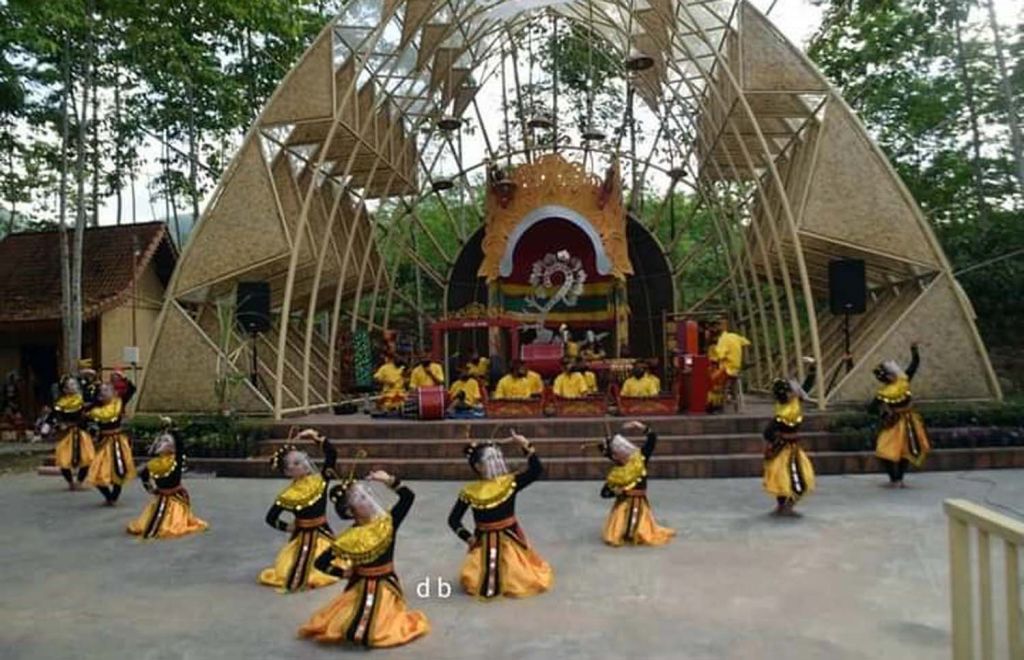 Pentas tari virtual di Banyuwangi