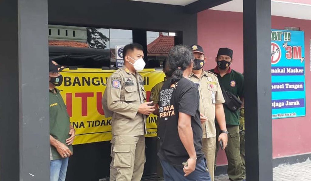 Penyegelan arena biliar di Kota Probolinggo