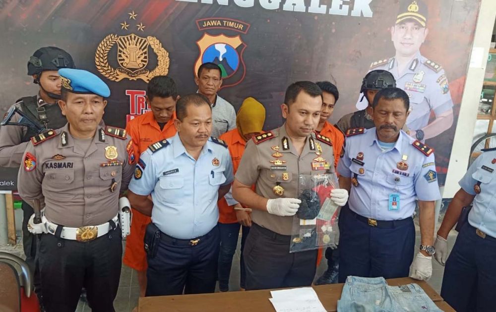 Kondom Jadi 'Pemulus' Penyelundupan Sabu ke Rutan Trenggalek