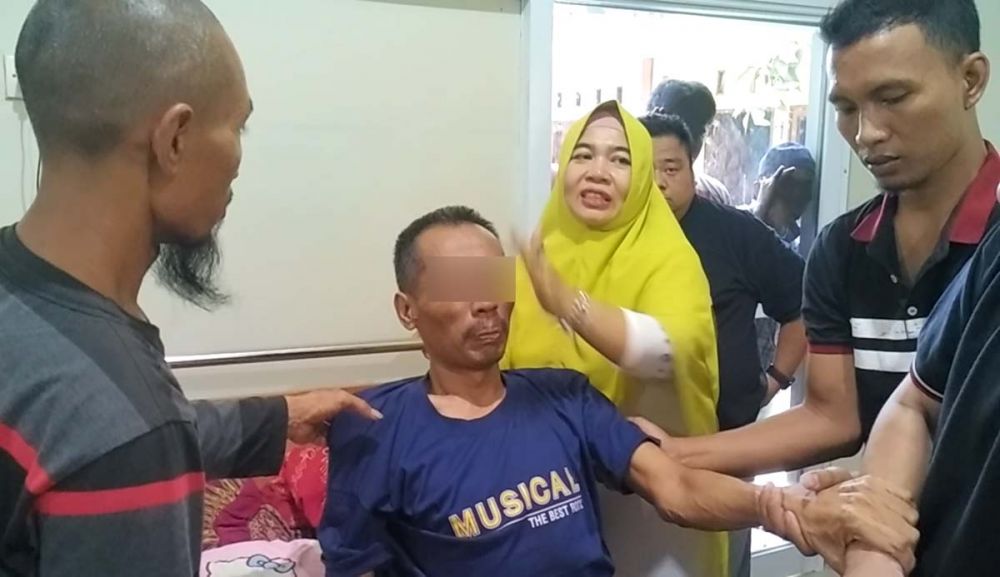 Salah satu pasien Ningsih Tinampi saat menjalani penyembuhan