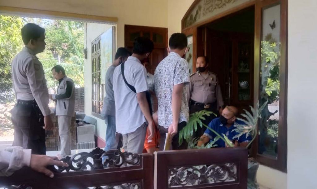 Polisi mendatangi rumah ustaz yang distroni perampok