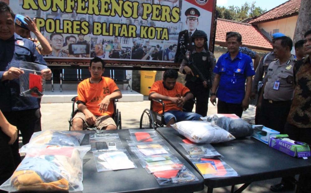 Kedua perampok yang sekap korban diamankan di Mapolres Blitar Kota