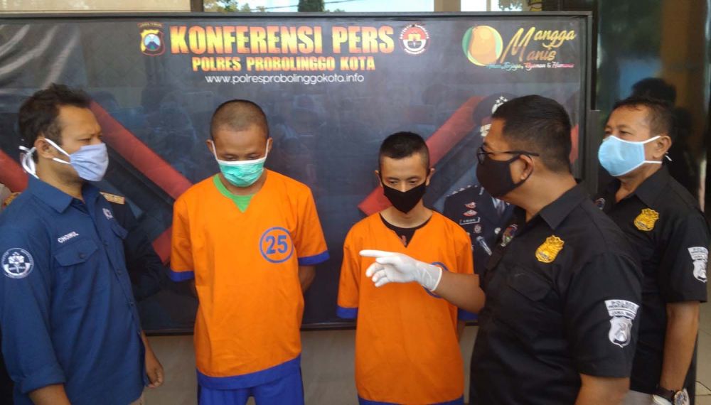Dua pemuda yang pesta sabu diamankan di Mapolres Probolinggo Kota