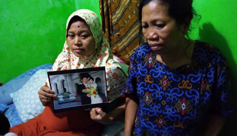 Yuni Fanani, istri Sunarko, Petugas Pemilu 2019 di Jombang yang meninggal dunia