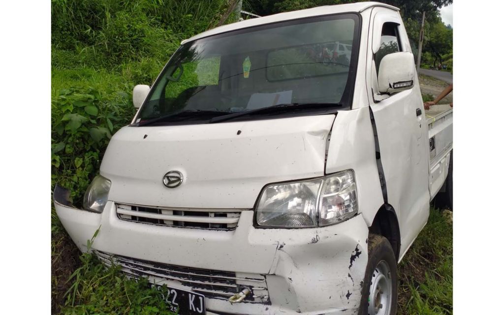 Mobil pikap yang terlibat kecelakaan di Malang