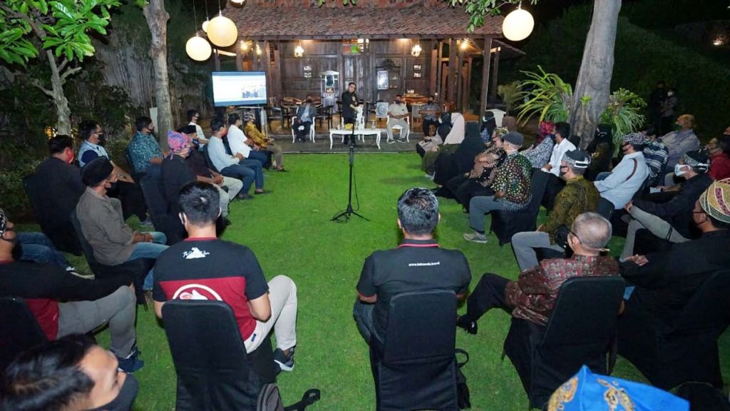 Bupati Anas dan Pokdarwis Banyuwangi