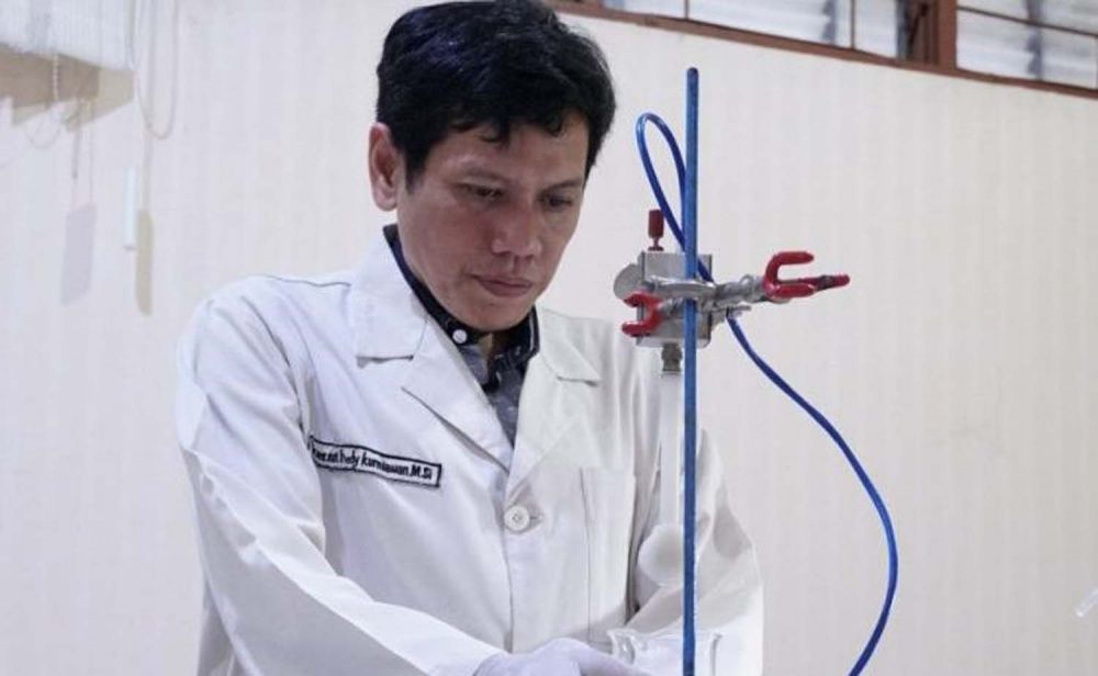 Guru Besar Institut Teknologi Sepuluh Nopember (ITS) Surabaya, Prof. Dr. Fredy Kurniawan