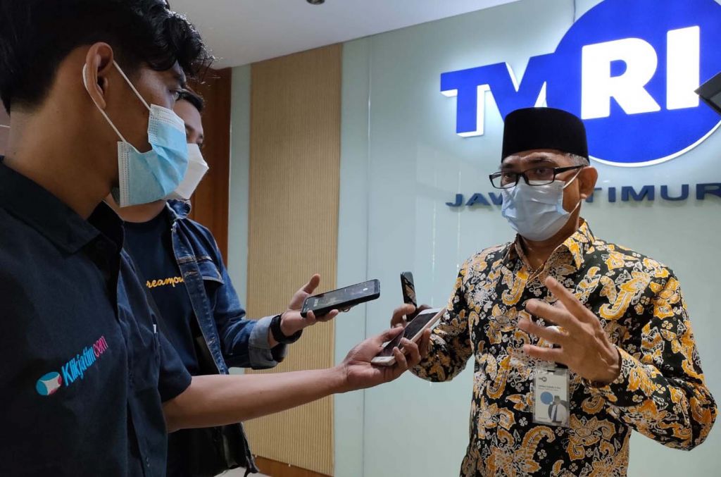 Kepala Stasiun TVRI Jawa Timur, Akhbar Sahidi menjelaskan tentang program acara Nyanyian Anak Negeri