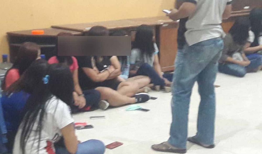 13 Wanita Pemandu Lagu Warung Remang-remang di Probolinggo Digaruk