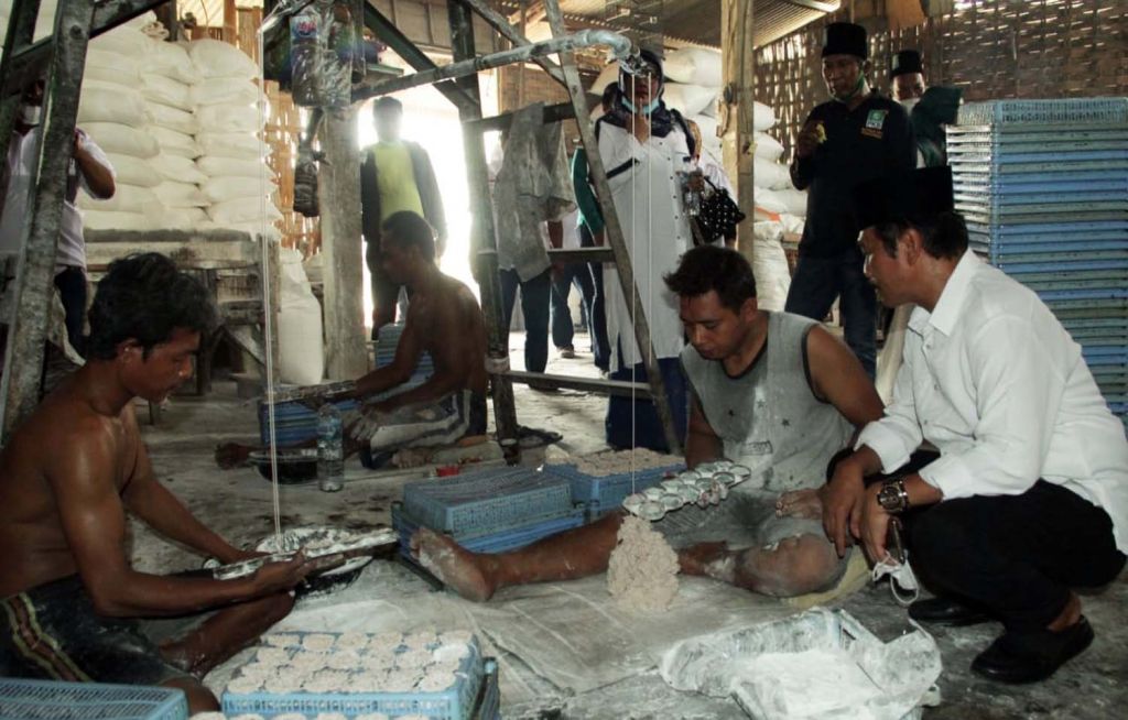 Qosim-Alif Bakal Siapkan Lapak Online untuk Pasarkan Produk Warga