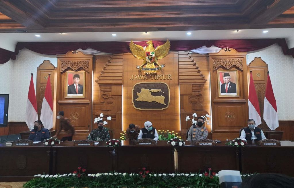 Rapat koordinasi Forkompimda Jatim di Gedung Negara Grahadi, Jalan Gubernur Suryo, Surabaya