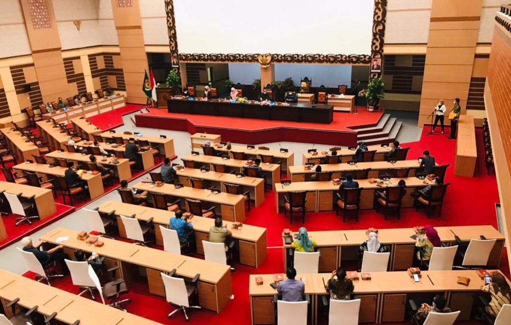 Suasana rapat paripurna di DPRD Kabupaten Mojokerto, Jumat (9/7/2021)