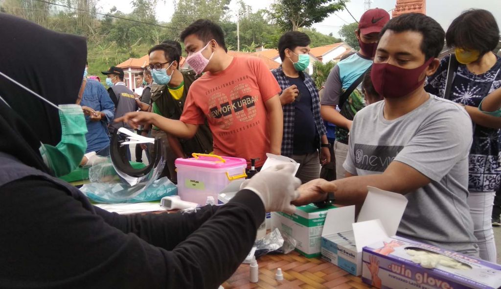 Semua wisatawan yang berlibur di tempat wisata Mojokerto di-rapid test