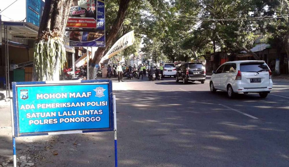 Razia lalu lintas digelar Satlantas Polres Ponorogo