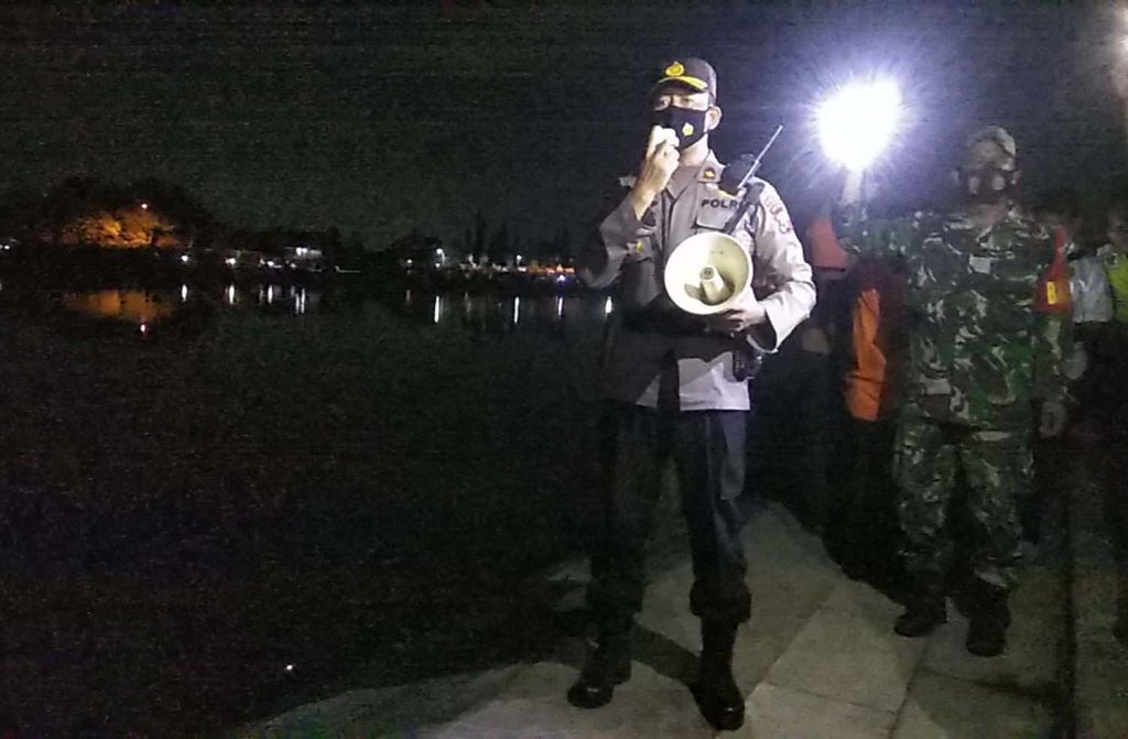 Kapolsek Mojosari, Kompol Heru Purwandi saat berada di Waduk Long Storage