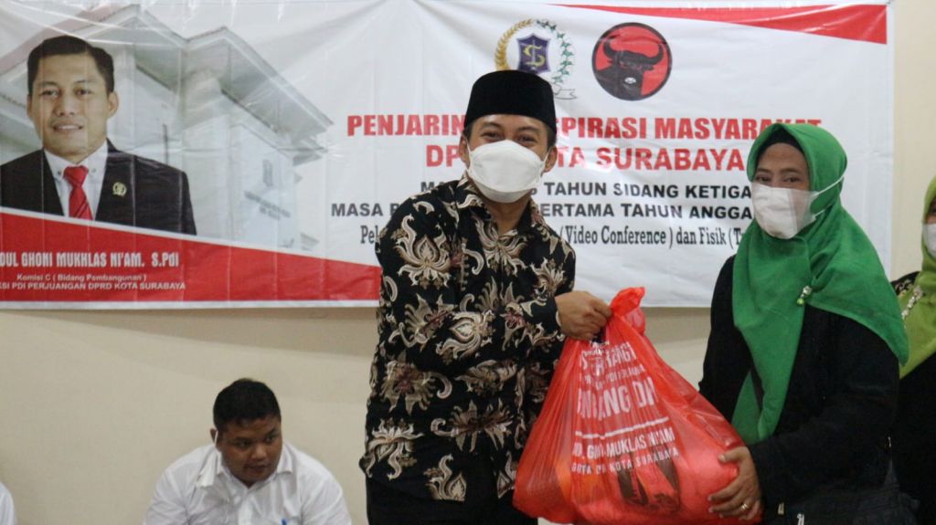 Saat Reses, Abdul Ghoni Terima Keluhan Soal Tiang Listrik Pengganggu Jalan