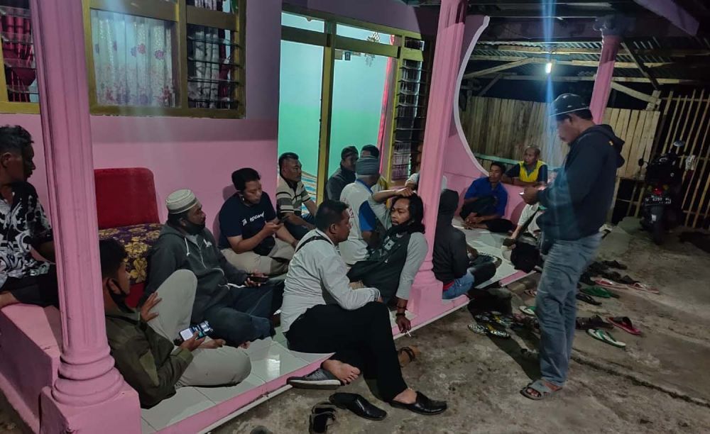 Suasana di rumah duka korban