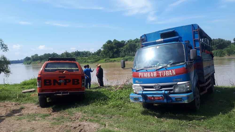 Pencarian di Sungai Bengawan Solo