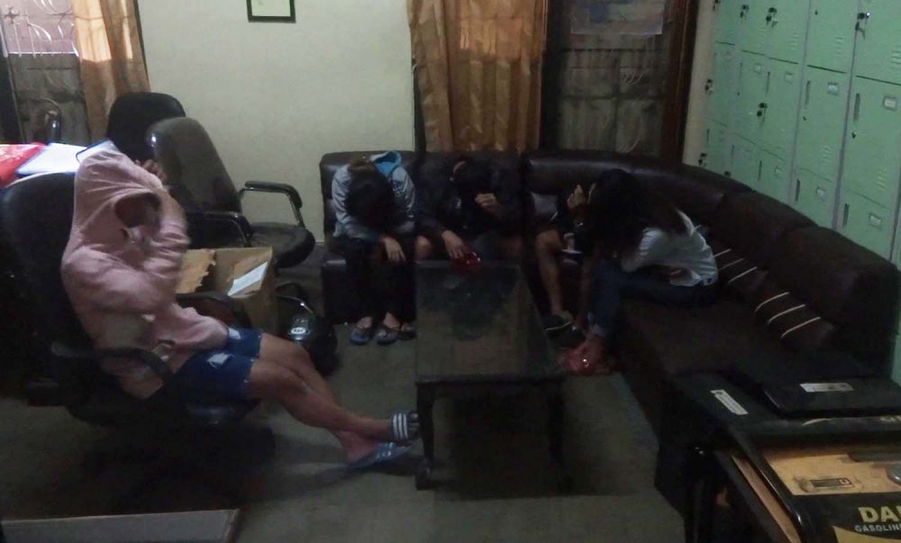 Pasangan Pelajar SMA Terciduk Razia saat Berduaan di Kamar Kos Harian