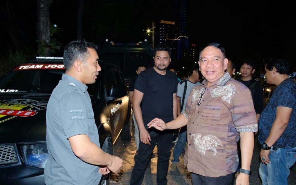 Kombes Pol Pitra Ratulangi bersama Kompol Oki Ahadian dan AKP M. Aldy Sulaeman