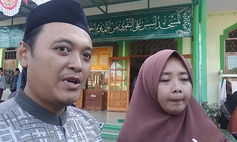 Pengasuh Ponpes Mamba'ul Ulum Mojokerto