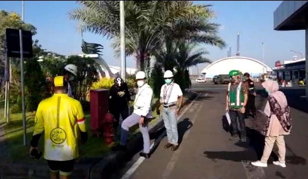 Direktur SDM Pelindo III, Edi Priyanto saat sidak di Terminal GSN Pelabuhan Tanjung Perak Surabaya