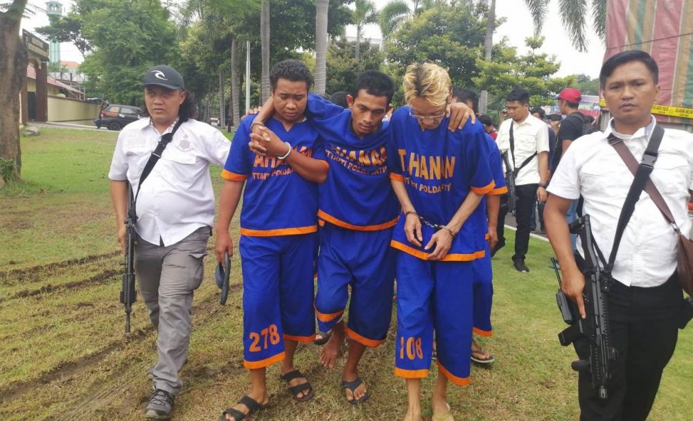 Sindikat pembajak muatan truk digelandang anggota Subdit Jatanras Polda Jatim/jatimnow.com