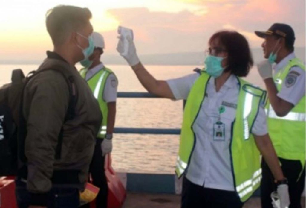 Aktivitas staf dinas perhubungan di masa Pandemi Covod-19 (Foto: dishub.jatimprov.go.id)