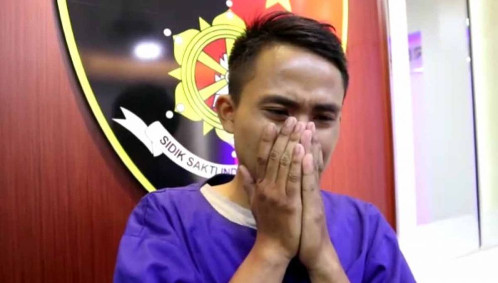 Nur Hidayat, suami yang jual istrinya untuk seks threesome di Mapolda Jatim