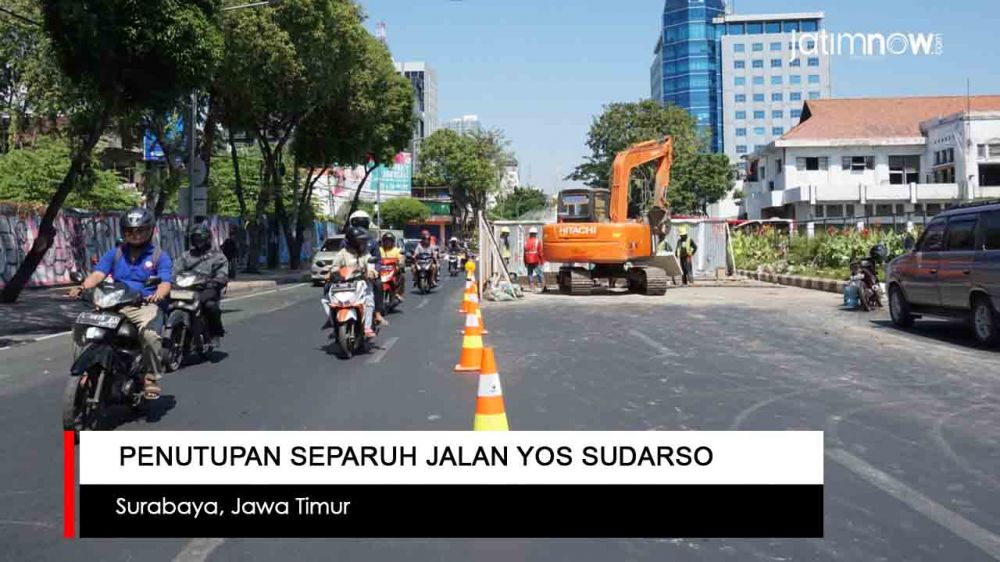 Video: Penutupan Separuh Jalan Yos Sudarso Surabaya