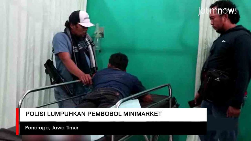 Video: Polisi Lumpuhkan Pembobol Minimarket di Ponorogo