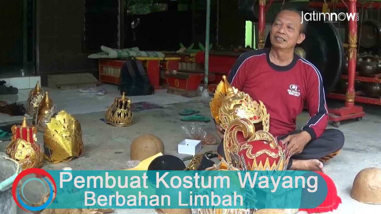 Video: Pembuat Kostum Wayang Orang Berbahan Limbah
