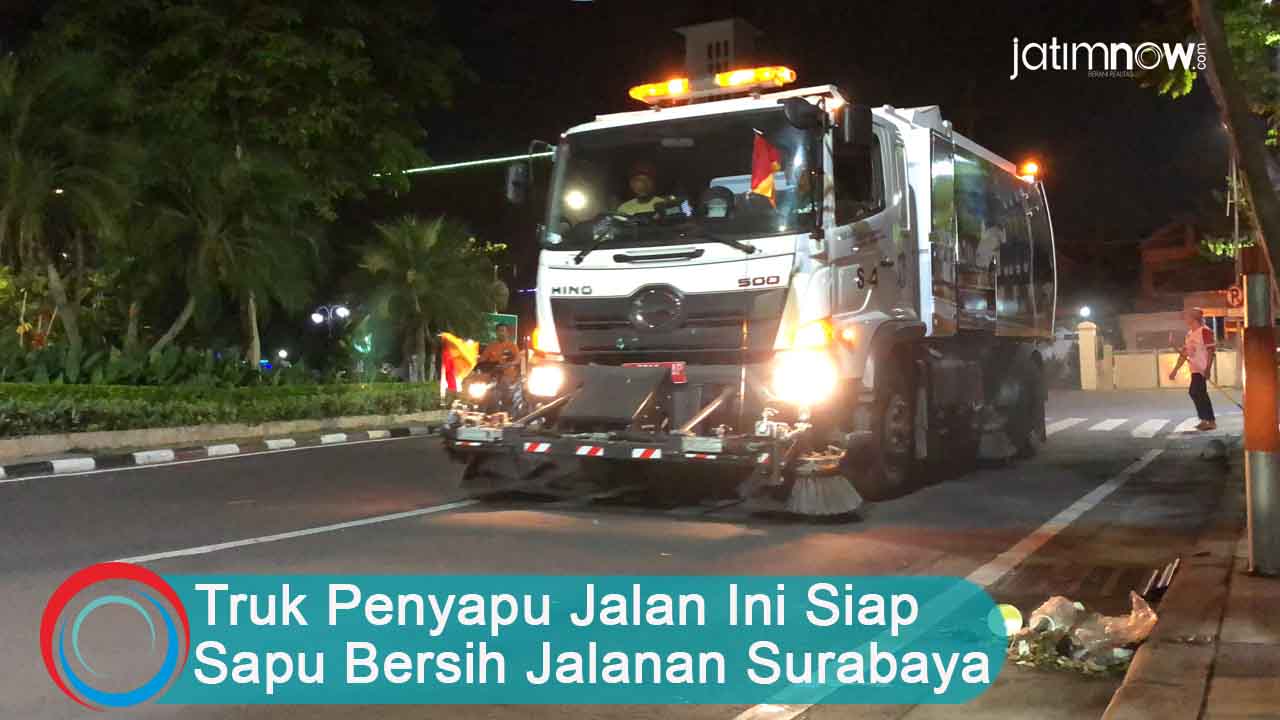 Video: Truk Penyapu Jalan Ini Siap Sapu Bersih Surabaya