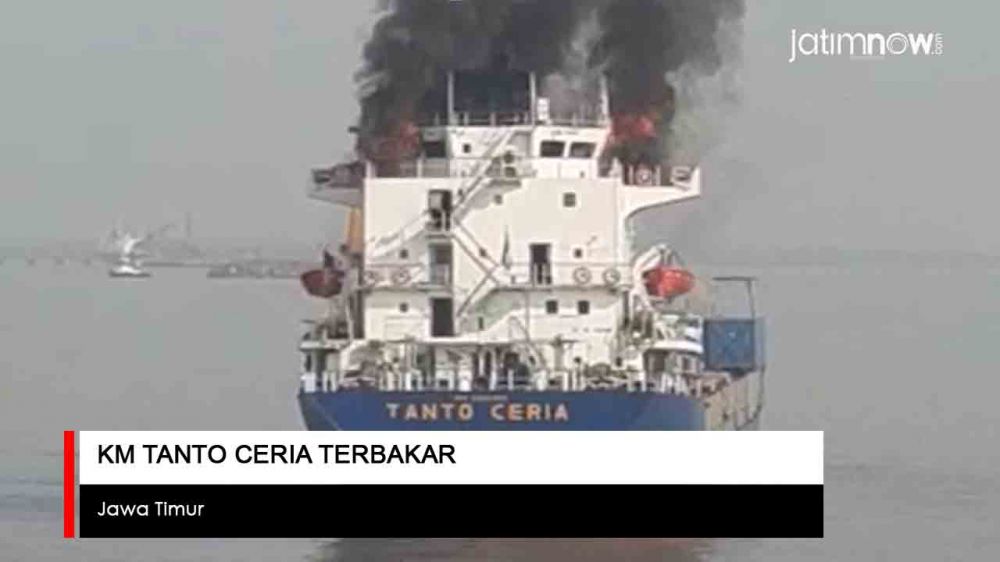 Video: KM Tanto Ceria Terbakar