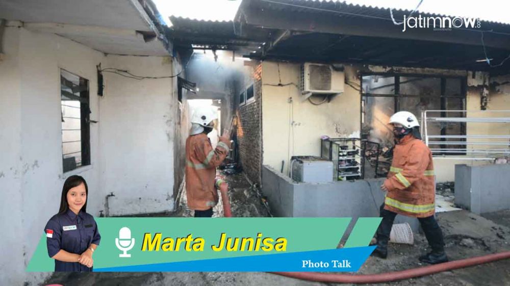 Photo Talk: Asrama Polisi di Surabaya Terbakar