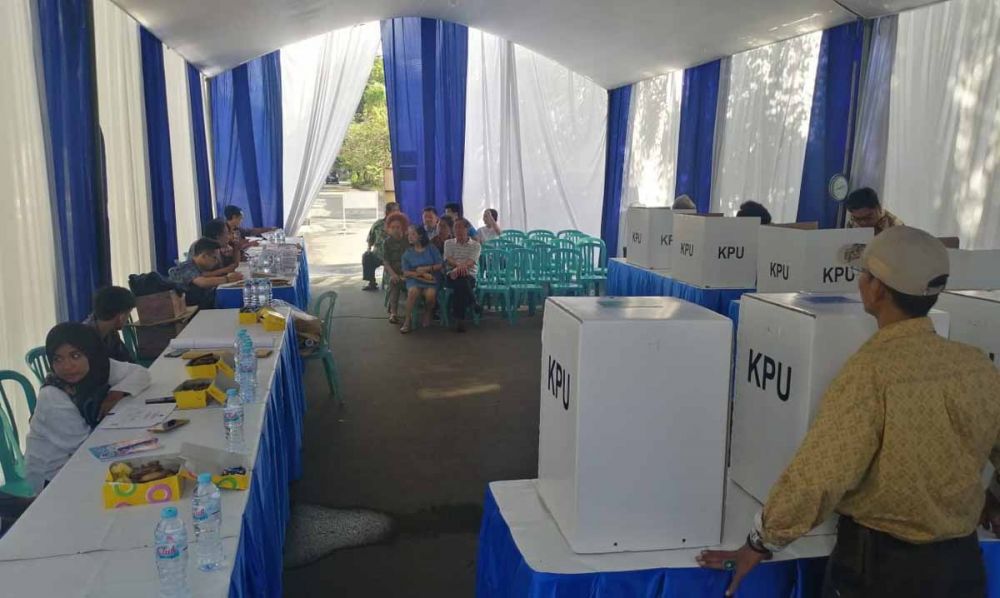 TPS 042 Kelurahan Manyar Sabrangan, Mulyorejo, Surabaya tempat Soekarwo mencoblos 