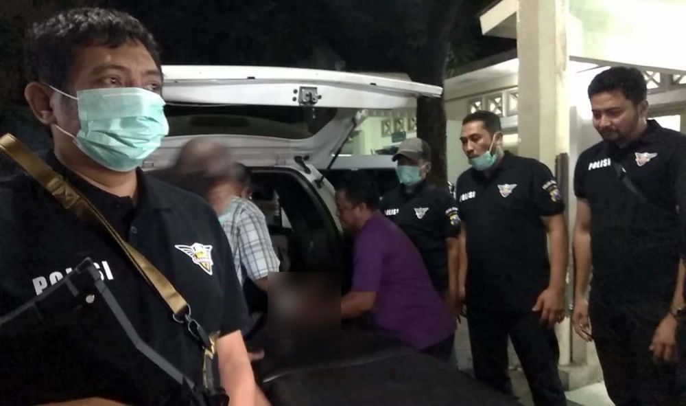 Tim Subdit Jatanras Ditreskrimum Polda Jatim menembak mati bandit motor sadis antar kota