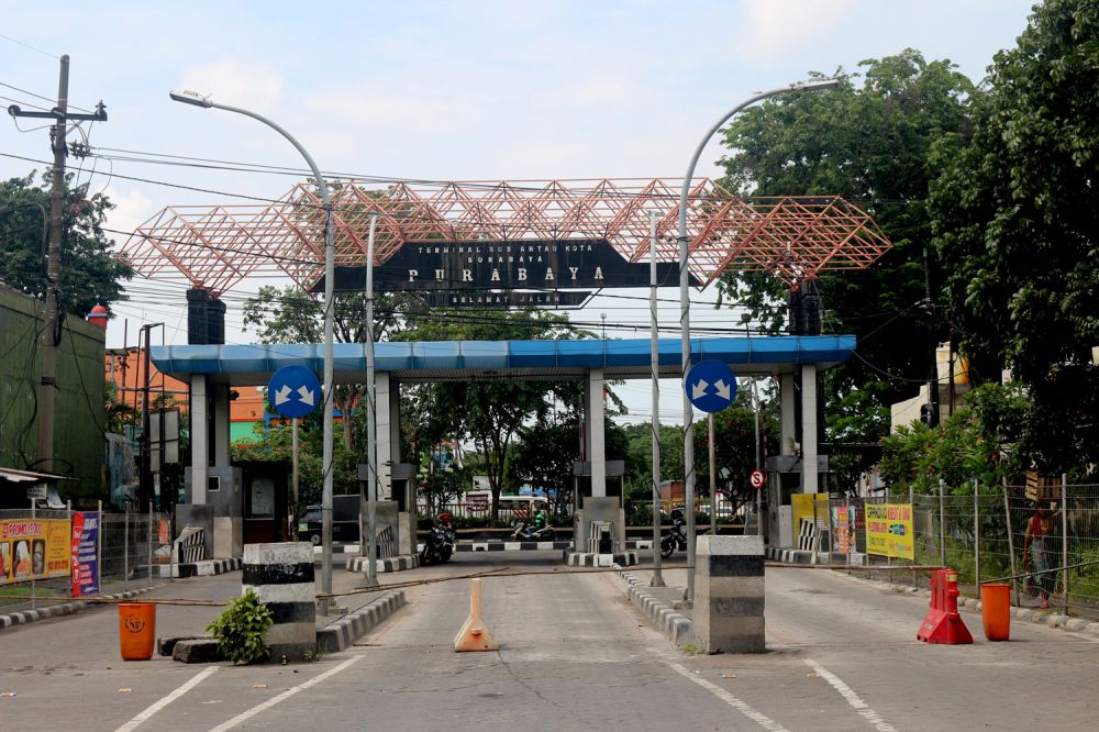 PSBB, Bungurasih dan Terminal Oso Wilangun Hentikan Operasional Bus