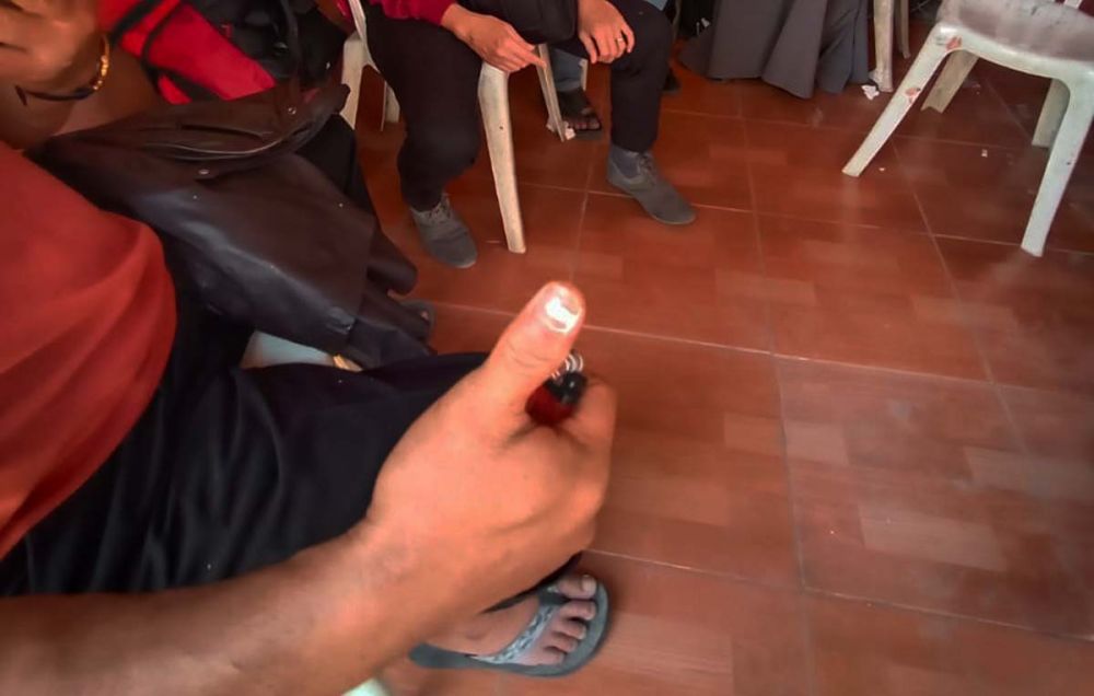 Tanda khusus pada kuku pasien dan keluarganya yang sedang menjalani pengobatan Ningsih Tinampi