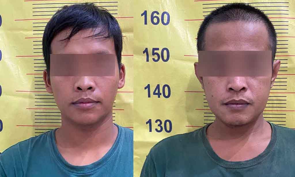 Kedua pelaku yang diamankan Satresnarkoba Polres Pasuruan