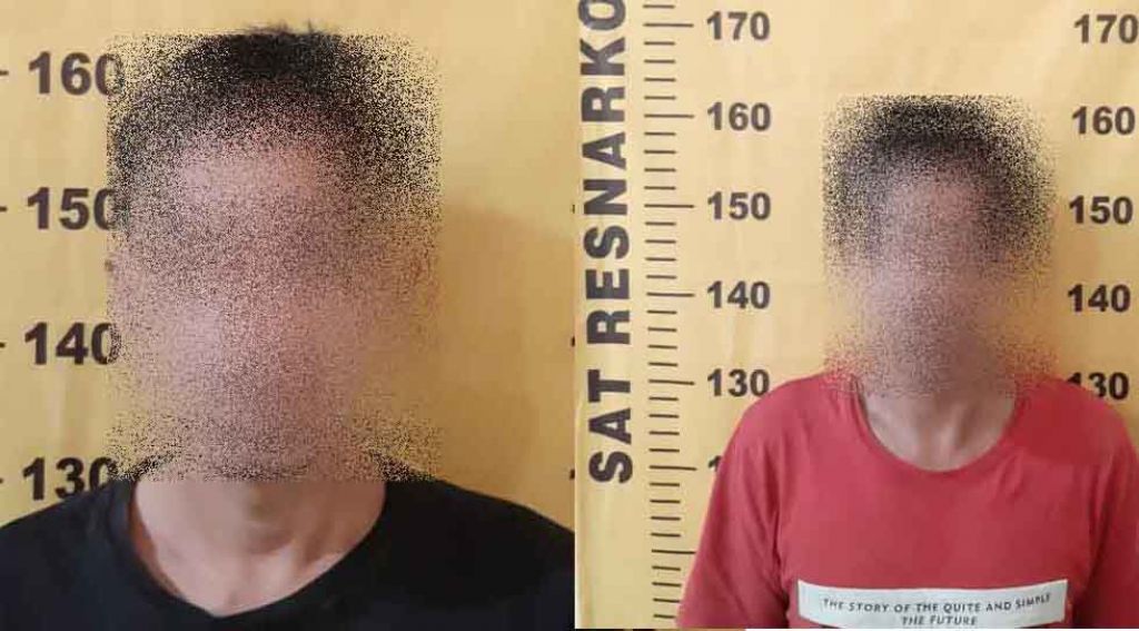 Kolase dua pelaku yang diamankan Satresnarkoba Polres Situbondo