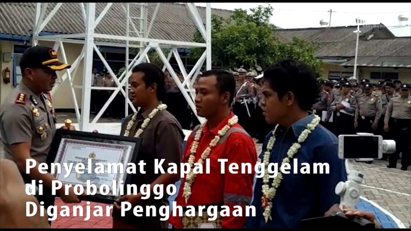 Video: Pemberian Penghargaan Penyelamat Kapal Tenggelam di Probolinggo