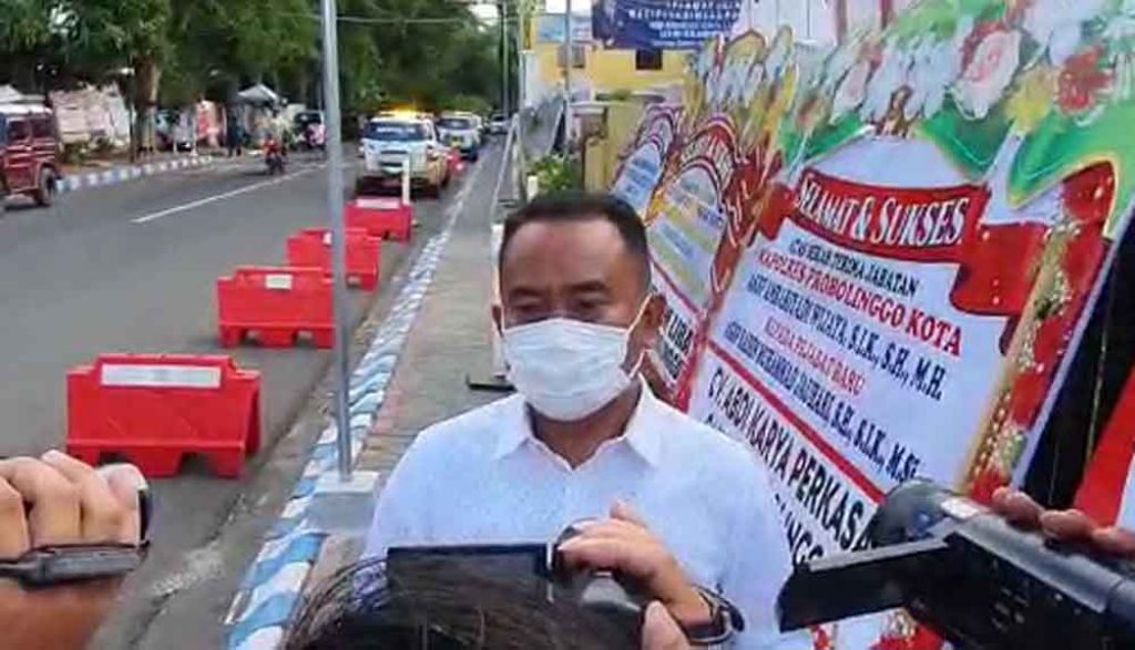 Koordinator Satgas Penagamanan dan Penegakan Hukum Penanganan Covid-19 Kabupaten Probolinggo, Ugas Irwanto